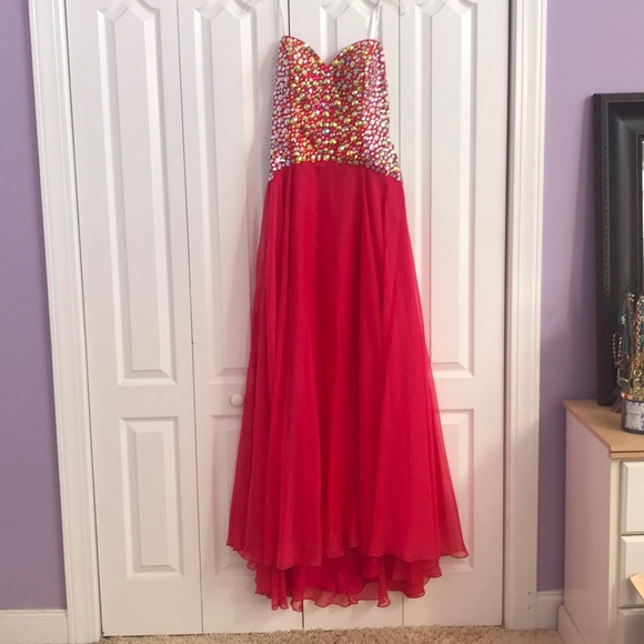 Prom Dress - Picture 1 of 4
